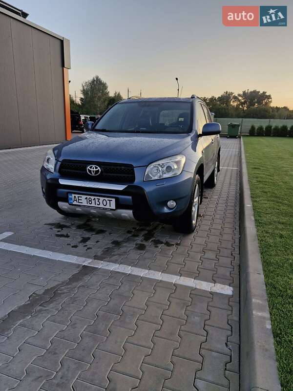 Toyota RAV4 2006