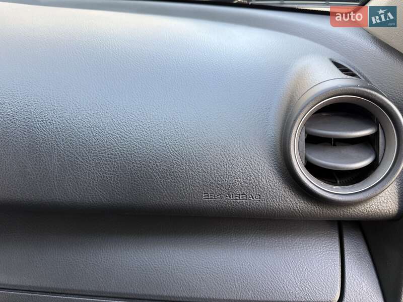 Внедорожник / Кроссовер Toyota RAV4 2008 в Киеве