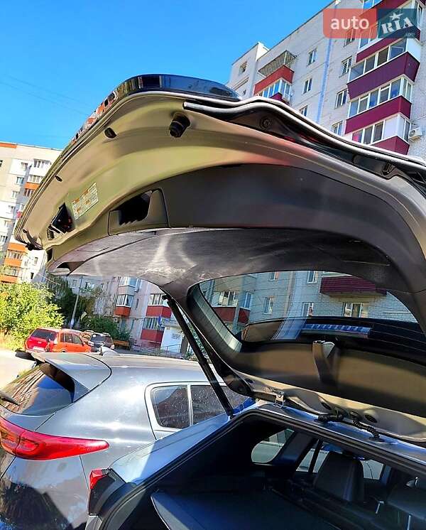 Позашляховик / Кросовер Toyota RAV4 2021 в Дніпрі фото 4 Позашляховик / Кросовер Toyota RAV4 2021 в Дніпрі