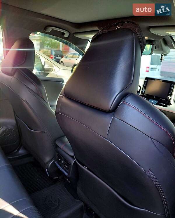 Позашляховик / Кросовер Toyota RAV4 2021 в Дніпрі фото 9 Позашляховик / Кросовер Toyota RAV4 2021 в Дніпрі