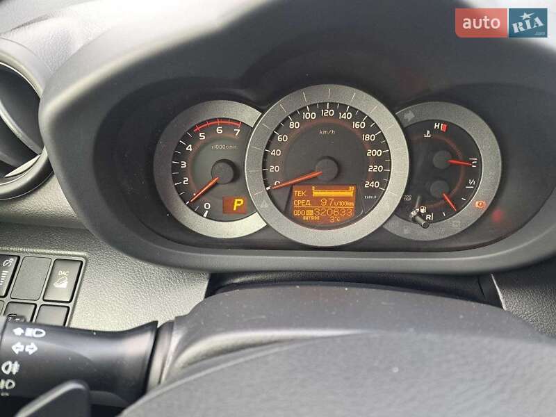 Внедорожник / Кроссовер Toyota RAV4 2010 в Чернигове фото 8 Внедорожник / Кроссовер Toyota RAV4 2010 в Чернигове