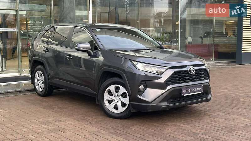 Внедорожник / Кроссовер Toyota RAV4 2020 в Киеве фото 18 Внедорожник / Кроссовер Toyota RAV4 2020 в Киеве