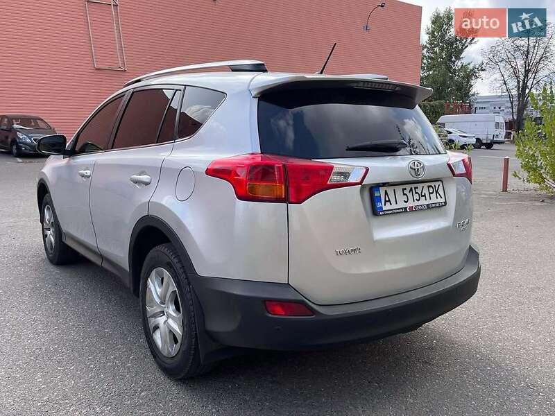 Внедорожник / Кроссовер Toyota RAV4 2013 в Львове