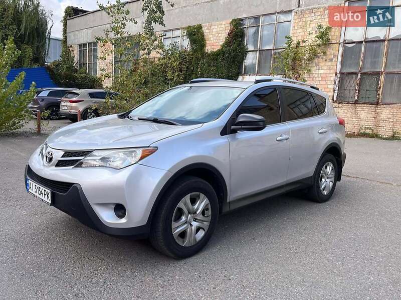 Внедорожник / Кроссовер Toyota RAV4 2013 в Львове