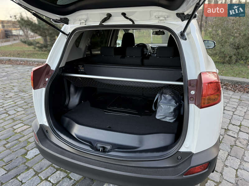 Внедорожник / Кроссовер Toyota RAV4 2013 в Киеве фото 49 Внедорожник / Кроссовер Toyota RAV4 2013 в Киеве