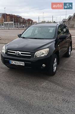 Позашляховик / Кросовер Toyota RAV4 2005 в Львові