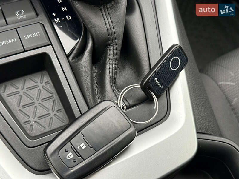 Внедорожник / Кроссовер Toyota RAV4 2019 в Харькове фото 57 Внедорожник / Кроссовер Toyota RAV4 2019 в Харькове