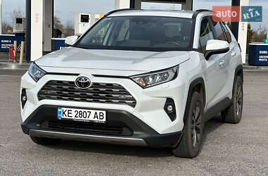Позашляховик / Кросовер Toyota RAV4 2023 в Дніпрі