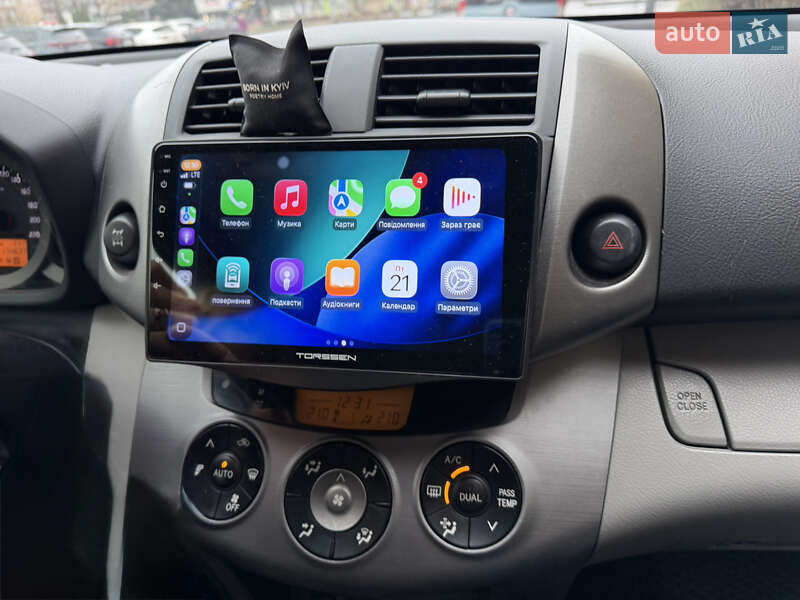 Внедорожник / Кроссовер Toyota RAV4 2007 в Черкассах