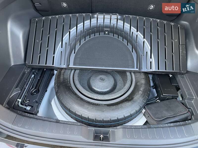 Внедорожник / Кроссовер Toyota RAV4 2021 в Одессе