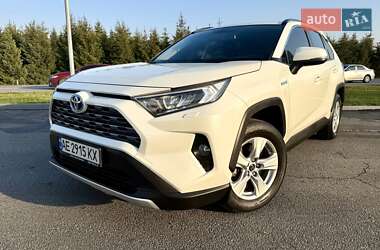 Внедорожник / Кроссовер Toyota RAV4 2019 в Днепре