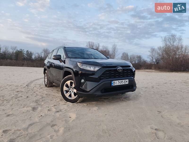 Toyota RAV4 2019
