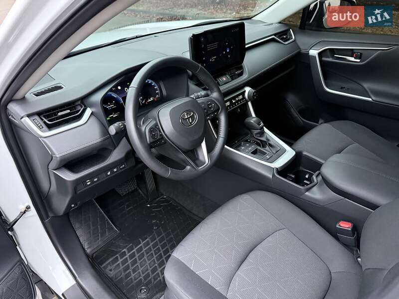 Внедорожник / Кроссовер Toyota RAV4 2023 в Белой Церкви фото 27 Внедорожник / Кроссовер Toyota RAV4 2023 в Белой Церкви