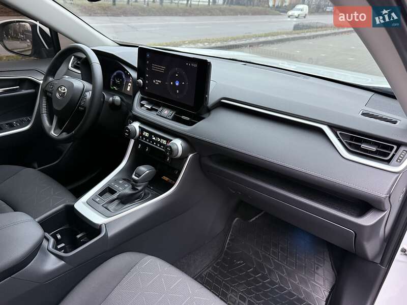 Внедорожник / Кроссовер Toyota RAV4 2023 в Белой Церкви фото 37 Внедорожник / Кроссовер Toyota RAV4 2023 в Белой Церкви