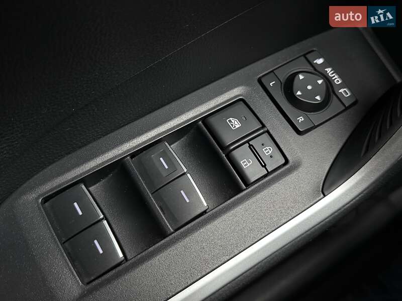 Внедорожник / Кроссовер Toyota RAV4 2023 в Белой Церкви фото 45 Внедорожник / Кроссовер Toyota RAV4 2023 в Белой Церкви
