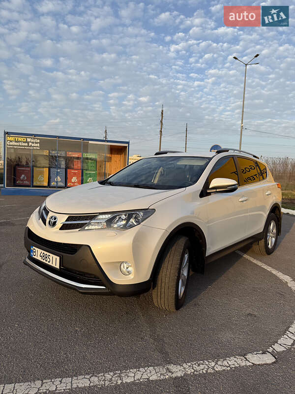 Внедорожник / Кроссовер Toyota RAV4 2013 в Полтаве фото 11 Внедорожник / Кроссовер Toyota RAV4 2013 в Полтаве