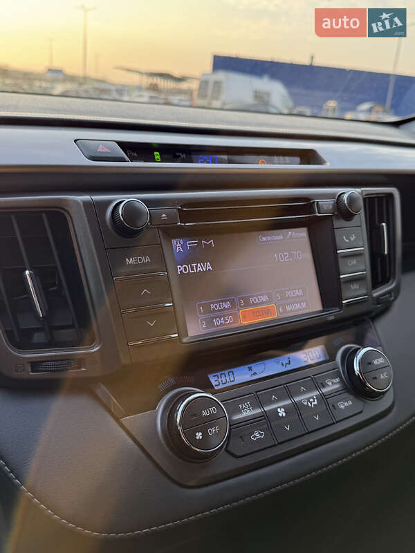 Внедорожник / Кроссовер Toyota RAV4 2013 в Полтаве фото 31 Внедорожник / Кроссовер Toyota RAV4 2013 в Полтаве