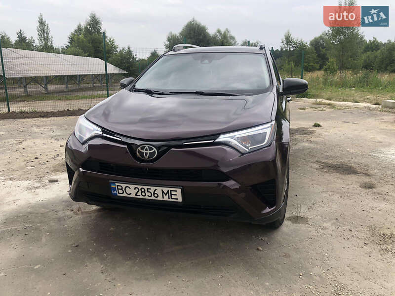 Позашляховик / Кросовер Toyota RAV4 2016 в Старому Самборі