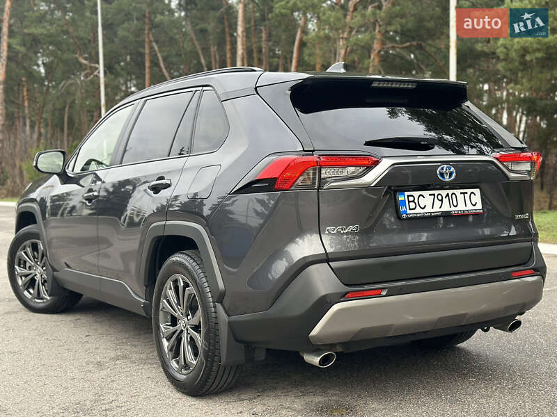 Позашляховик / Кросовер Toyota RAV4 2024 в Києві фото 10 Позашляховик / Кросовер Toyota RAV4 2024 в Києві