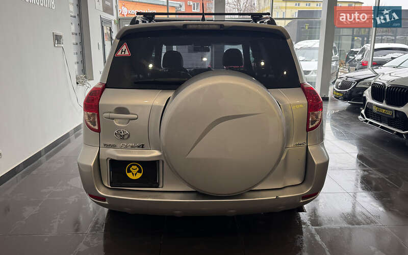 Внедорожник / Кроссовер Toyota RAV4 2007 в Шептицькому