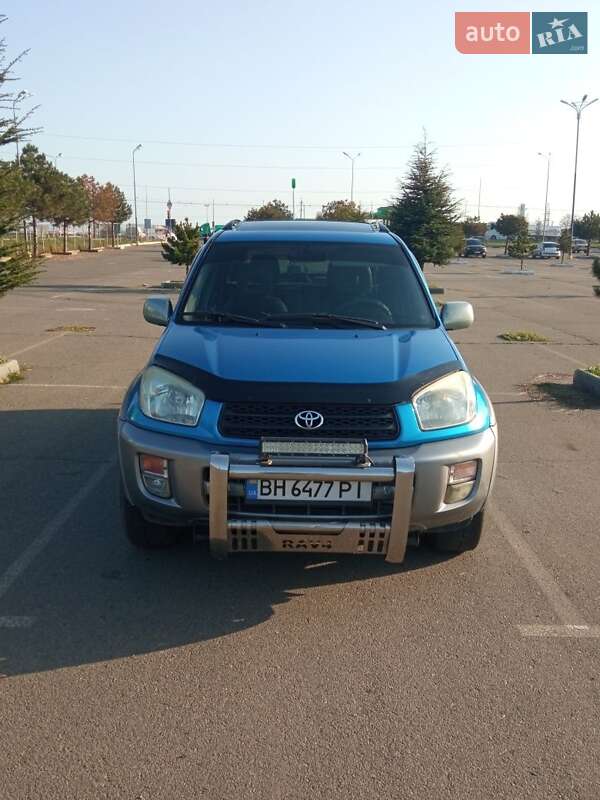 Внедорожник / Кроссовер Toyota RAV4 2003 в Одессе фото 3 Внедорожник / Кроссовер Toyota RAV4 2003 в Одессе