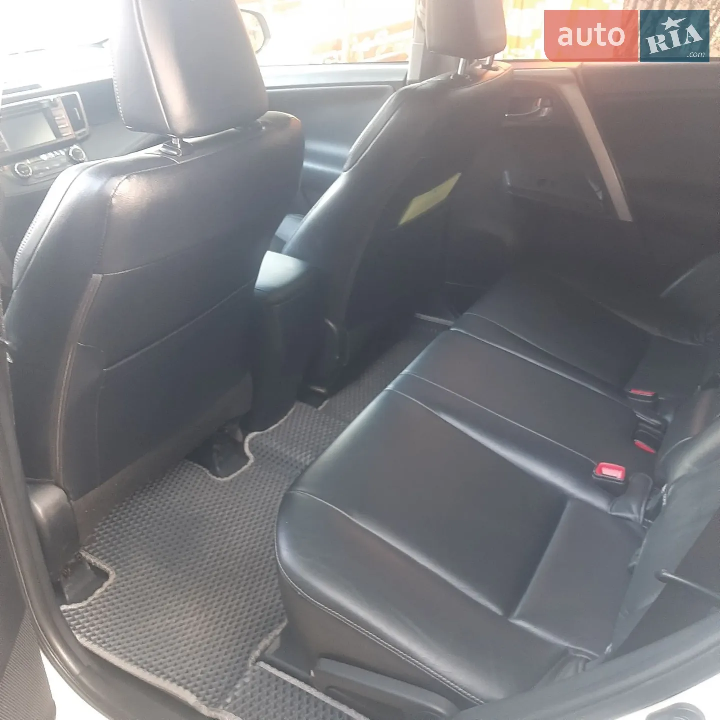 2014 Toyota RAV 4 - мініатюра 12