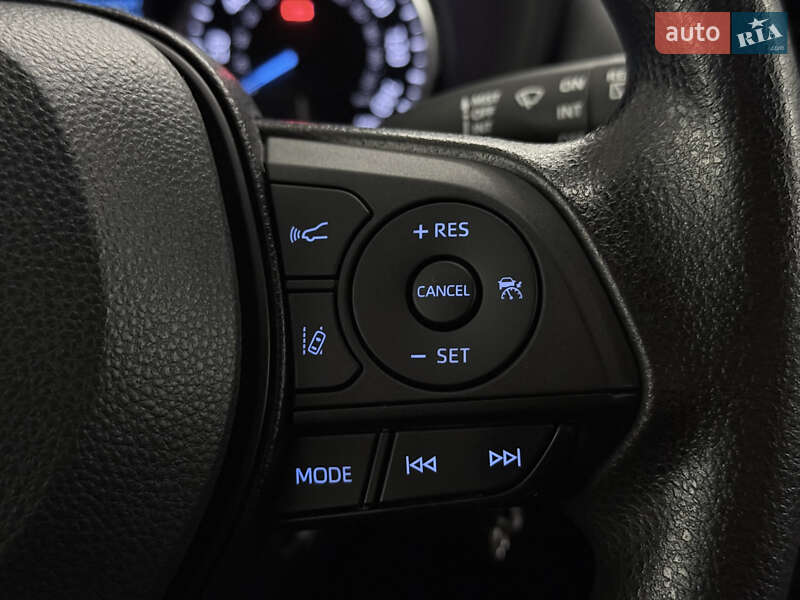 Внедорожник / Кроссовер Toyota RAV4 2022 в Николаеве