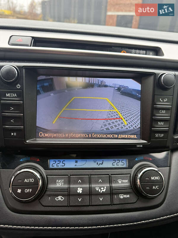 Позашляховик / Кросовер Toyota RAV4 2016 в Хмельницькому