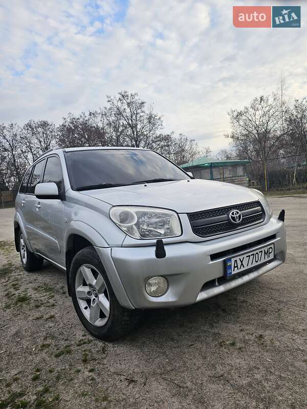 Внедорожник / Кроссовер Toyota RAV4 2005 в Харькове фото 3 Внедорожник / Кроссовер Toyota RAV4 2005 в Харькове