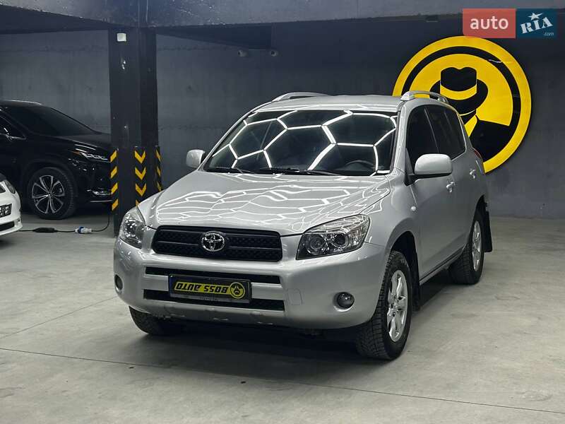 Позашляховик / Кросовер Toyota RAV4 2007 в Чернівцях фото 3 Позашляховик / Кросовер Toyota RAV4 2007 в Чернівцях