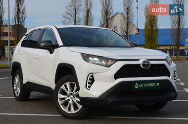Внедорожник / Кроссовер Toyota RAV4 2022 в Киеве