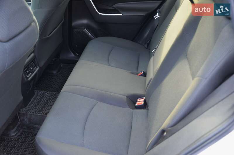 Внедорожник / Кроссовер Toyota RAV4 2022 в Киеве