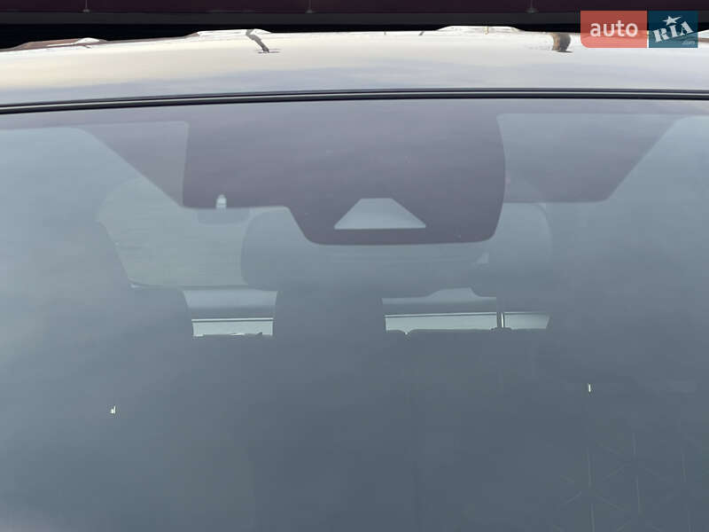 Внедорожник / Кроссовер Toyota RAV4 2022 в Черновцах