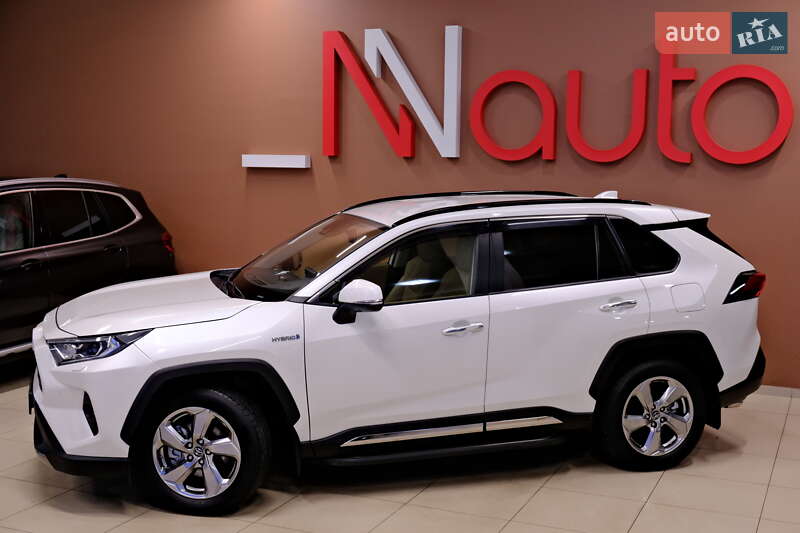 Позашляховик / Кросовер Toyota RAV4 2019 в Одесі