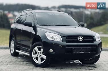 Позашляховик / Кросовер Toyota RAV4 2008 в Тернополі