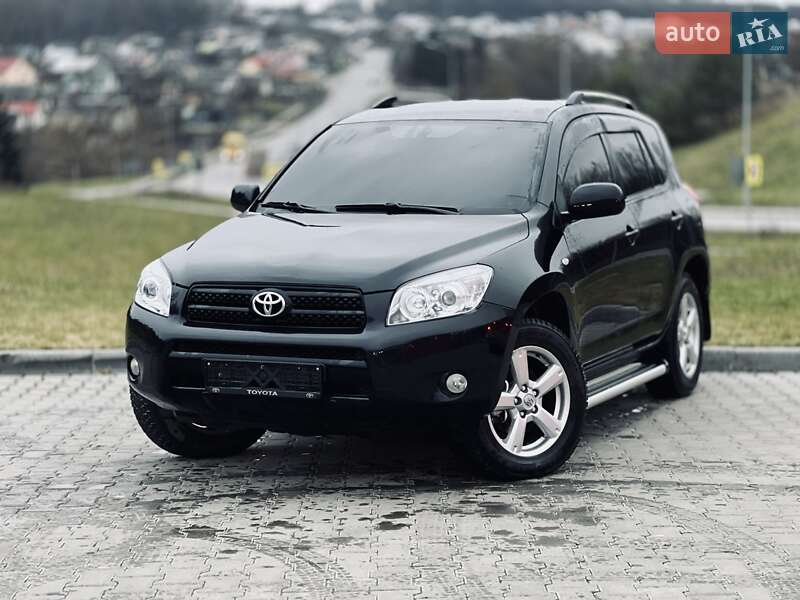 Внедорожник / Кроссовер Toyota RAV4 2008 в Тернополе