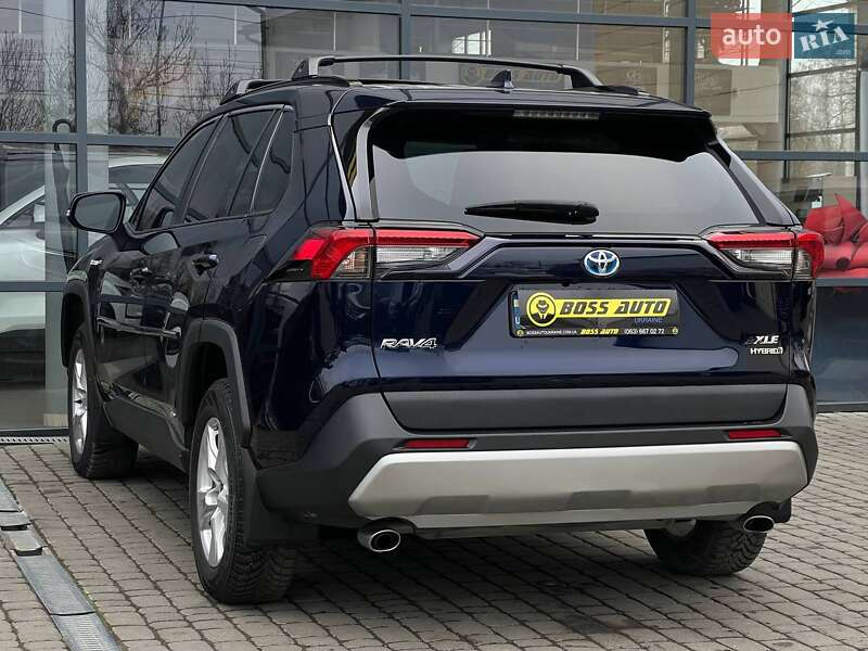 Внедорожник / Кроссовер Toyota RAV4 2021 в Ивано-Франковске