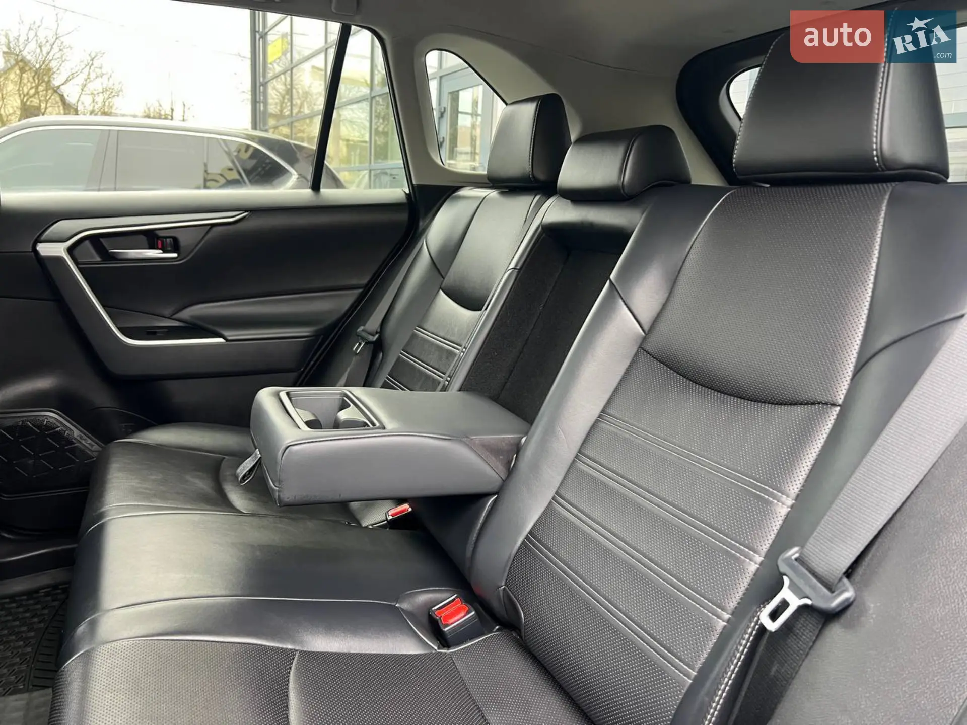 2021 Toyota RAV 4 - мініатюра 24