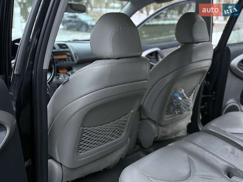 Позашляховик / Кросовер Toyota RAV4 2008 в Львові