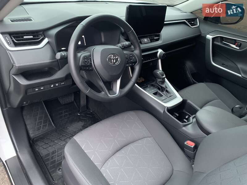 Позашляховик / Кросовер Toyota RAV4 2023 в Києві