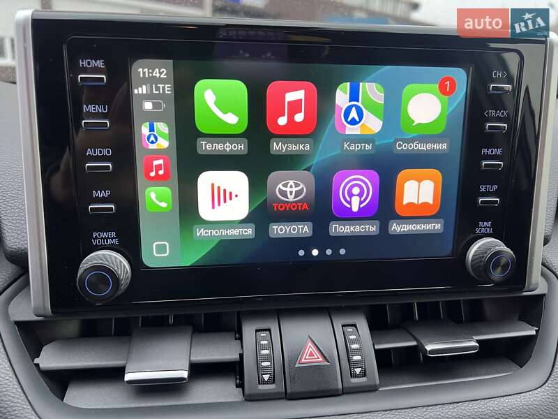 Позашляховик / Кросовер Toyota RAV4 2019 в Києві