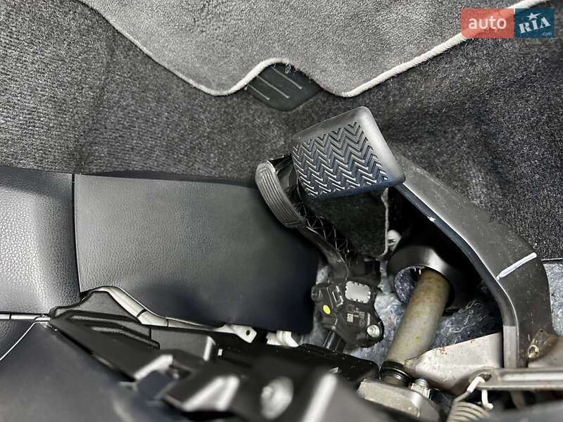 Позашляховик / Кросовер Toyota RAV4 2018 в Сумах