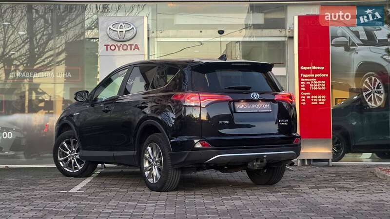 Позашляховик / Кросовер Toyota RAV4 2017 в Ужгороді фото 2 Позашляховик / Кросовер Toyota RAV4 2017 в Ужгороді
