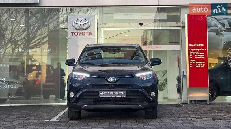 Позашляховик / Кросовер Toyota RAV4 2017 в Ужгороді фото 5 Позашляховик / Кросовер Toyota RAV4 2017 в Ужгороді