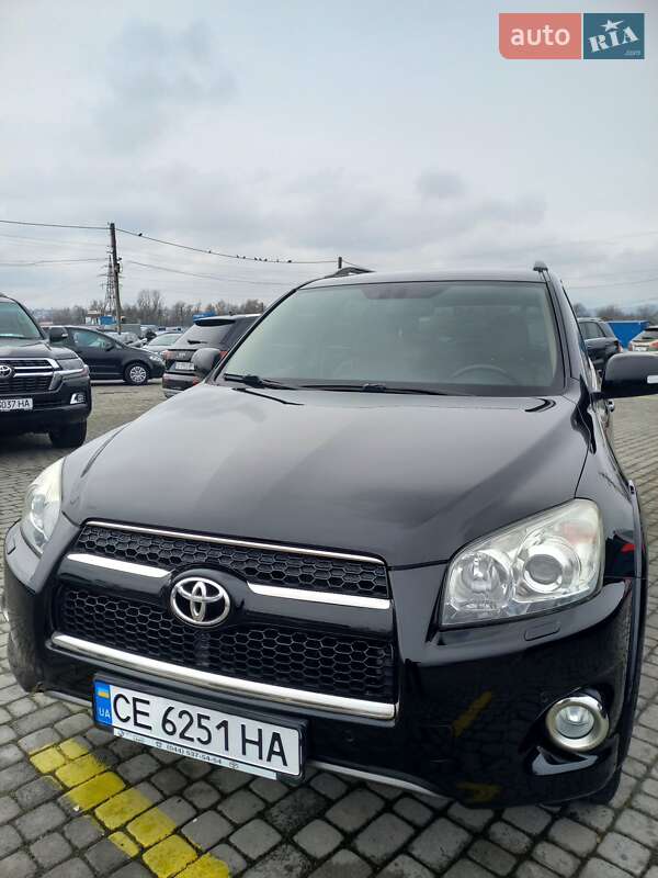 Toyota RAV4 2010