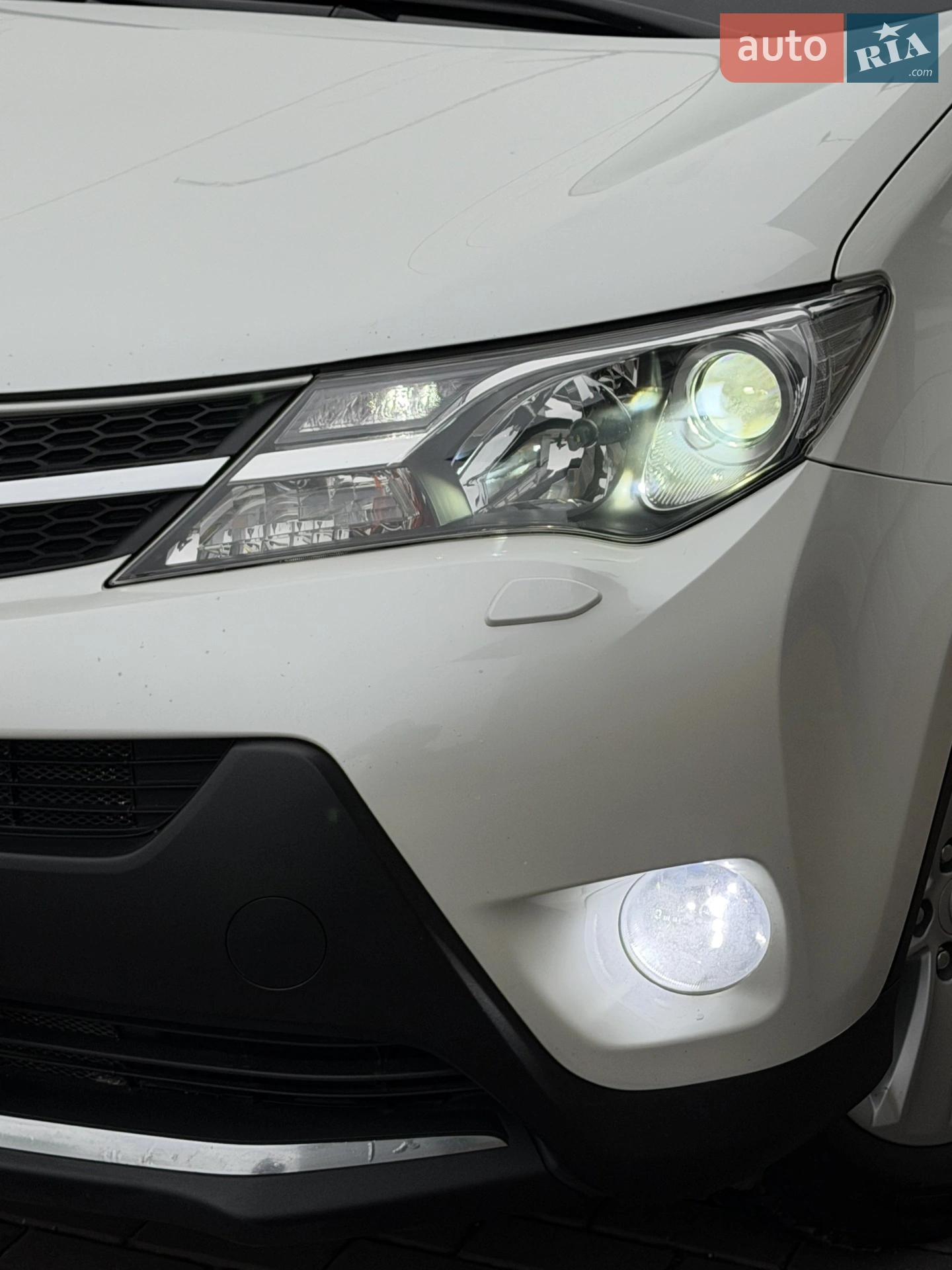 2014 Toyota RAV 4 - мініатюра 8