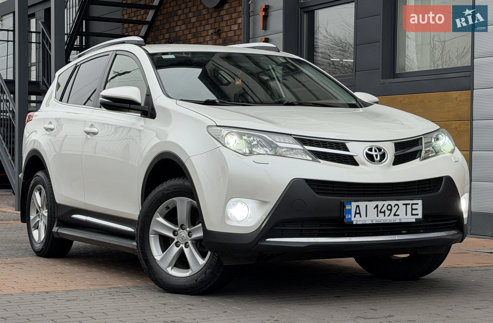 2014 Toyota RAV 4 - мініатюра 14