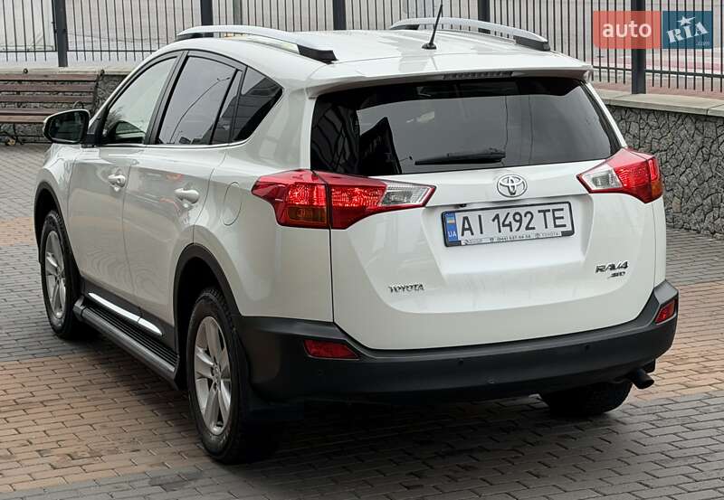 Внедорожник / Кроссовер Toyota RAV4 2014 в Белой Церкви