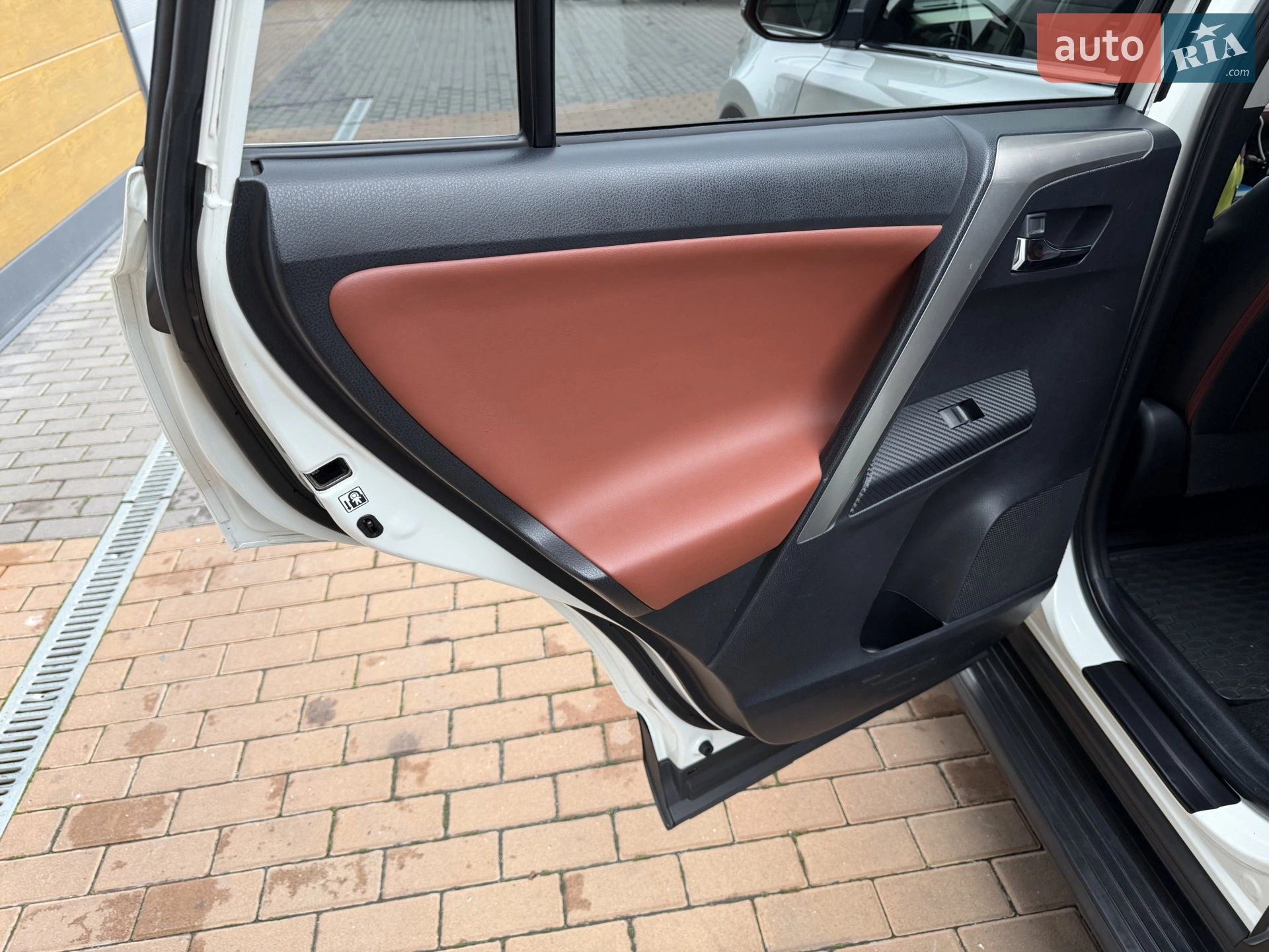 2014 Toyota RAV 4 - мініатюра 44