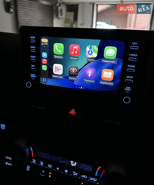 Внедорожник / Кроссовер Toyota RAV4 2020 в Киеве фото 25 Внедорожник / Кроссовер Toyota RAV4 2020 в Киеве